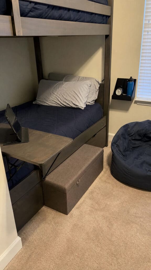 Maximize the Space with Multi-Functional Furniture