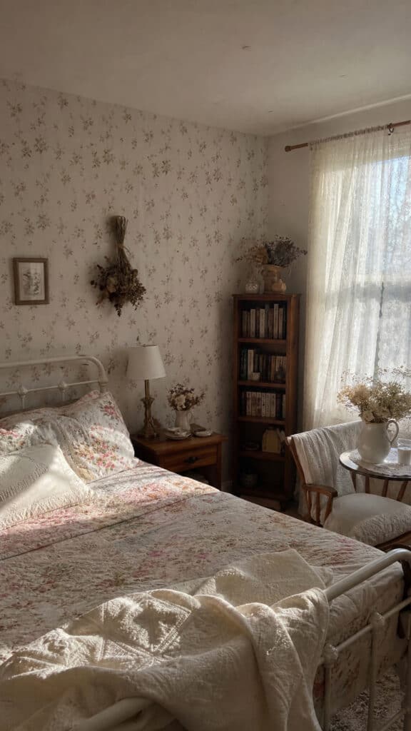Cozy Cottage Core Aesthetic