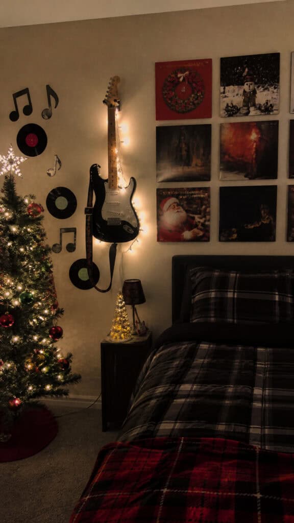 Music-Inspired Christmas Decor