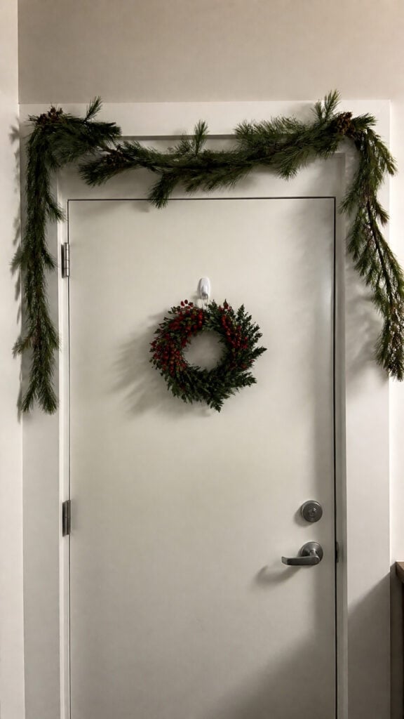Command Hook Wreaths and Garland